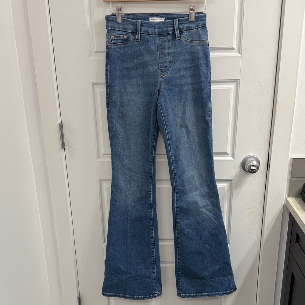 Good American Blue Pull On High Rise Flare‎ Jeans Size Small